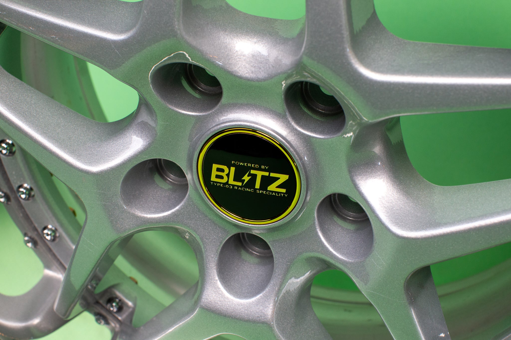 Blitz BRW 03 Center Caps